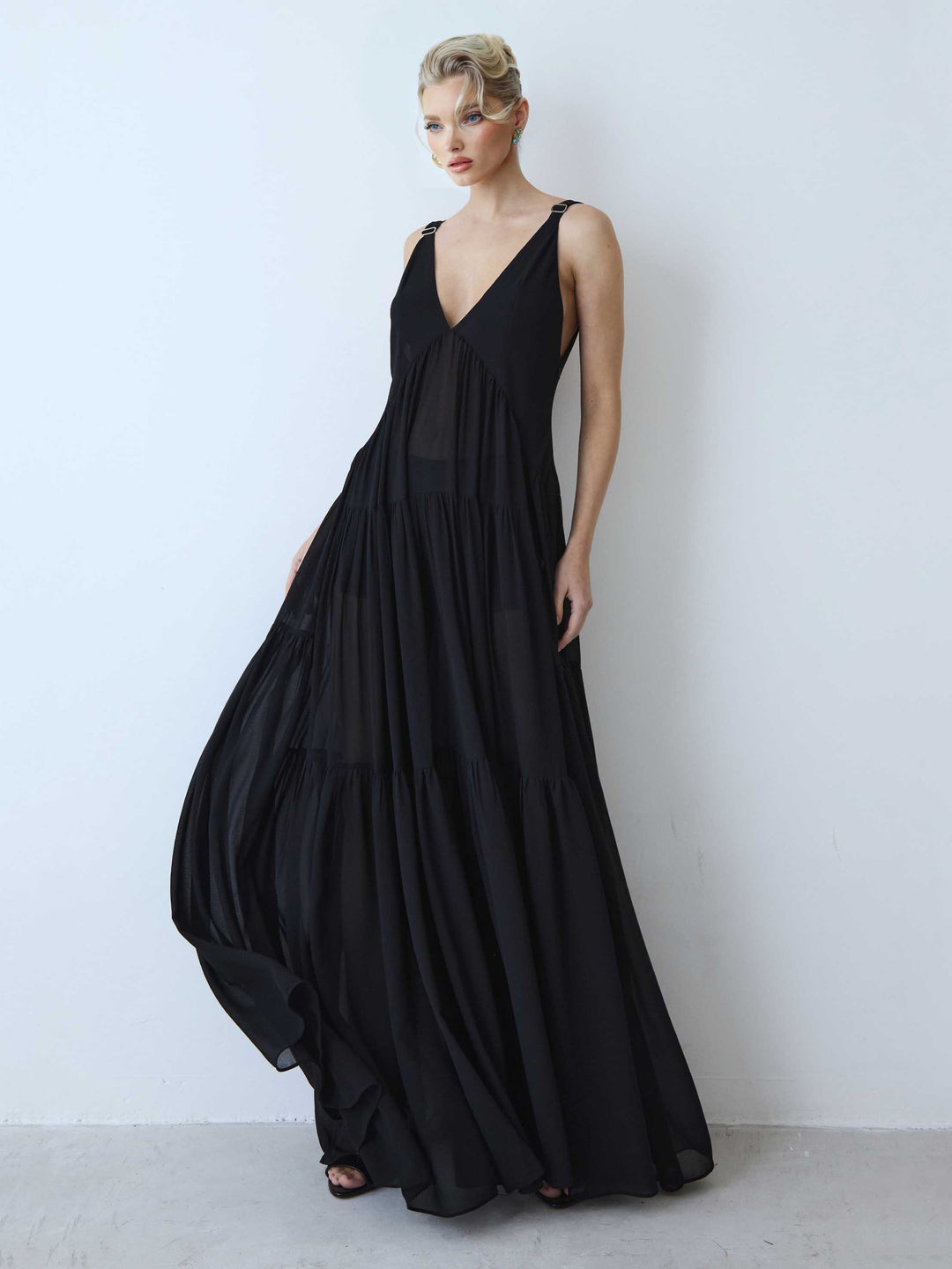 Exquisite V-neck Layered Chiffon Shawl Maxi Dress
