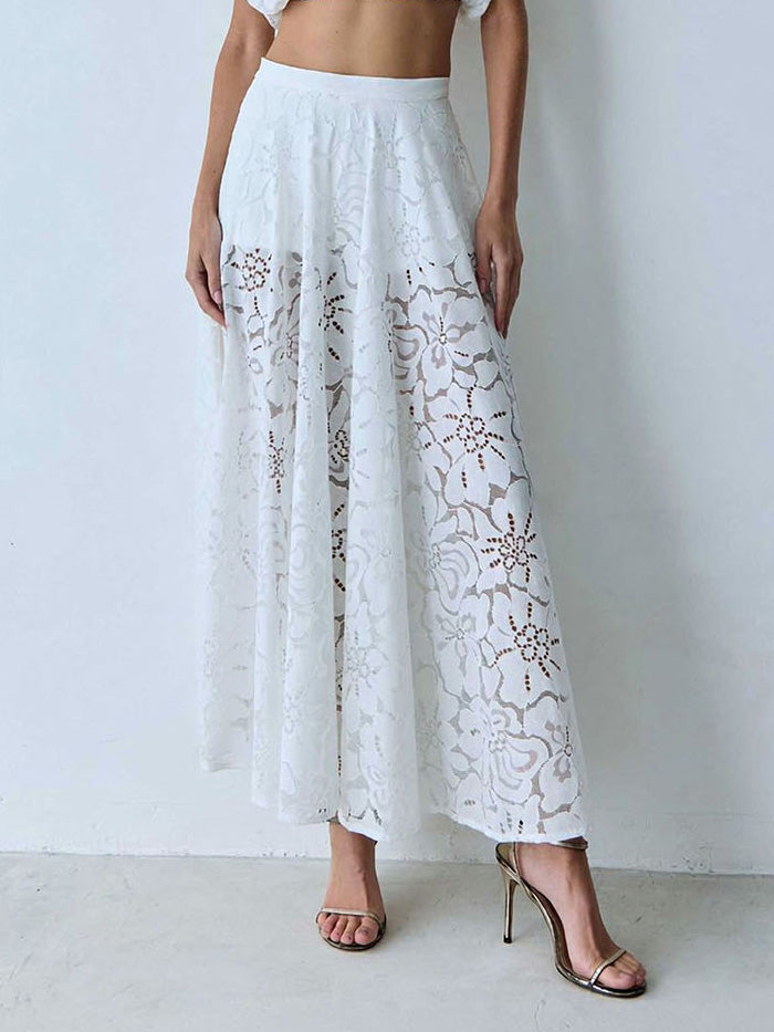 Elegant Lace Sleeveless Tank Top