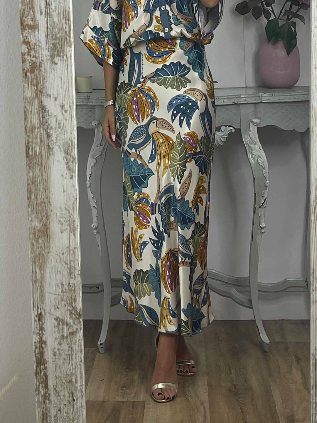Retro Jungle Palm Leaf Satin Print Batwing Sleeve Shir