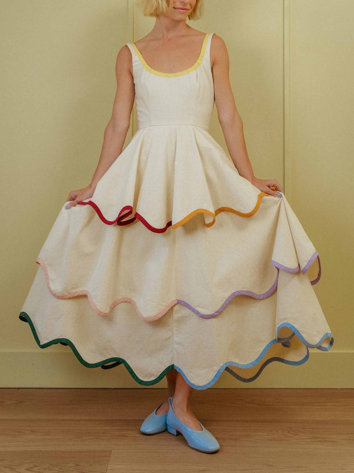 Elegant Color Trim Tiered Ruffle Sleeveless Maxi Dress