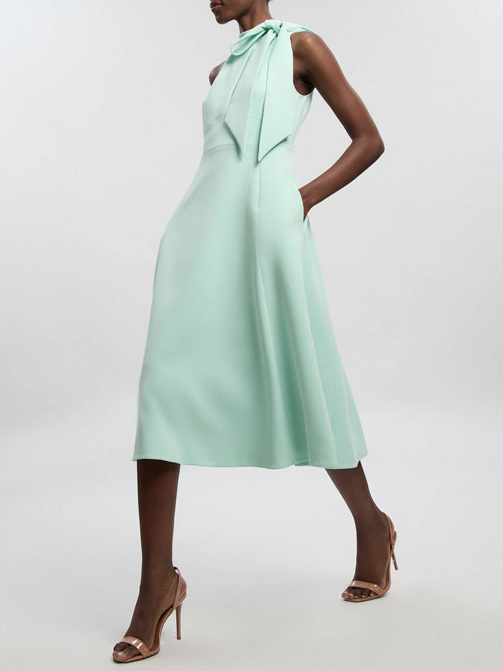 Elegant Sleeveless Bow Detail A-Line Midi Dress