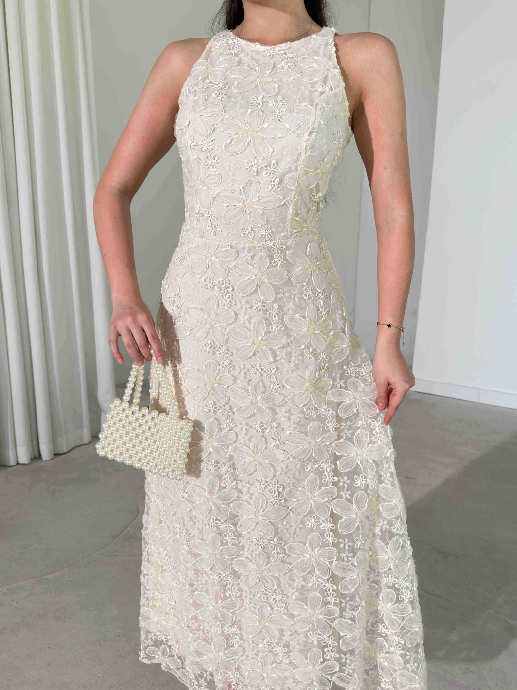 Exquisite Floral Lace Sleeveless Maxi Dress