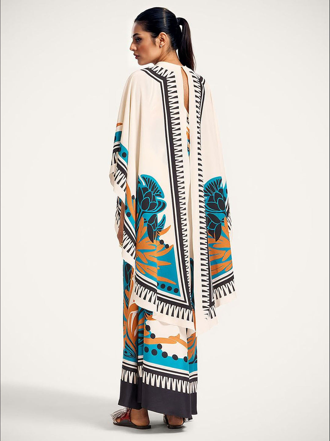 Exquisite Printed One-Shoulder Dress With Detachable Shawl Two-Piece Set