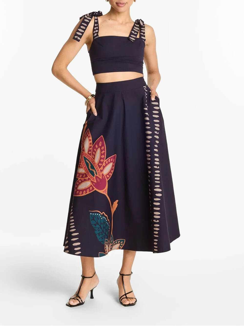 Exquisite Square-Neck Bow Tank Top And Printed A-Line High-Waist Midi Skirt Set