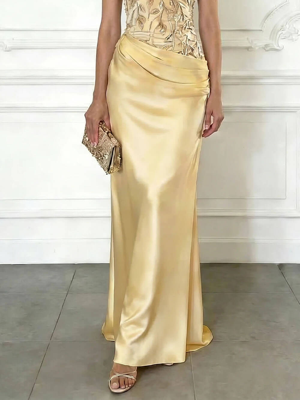 Elegant Yellow Embroidery Satin Crew Neck Sleeveless Sheath Maxi Dress