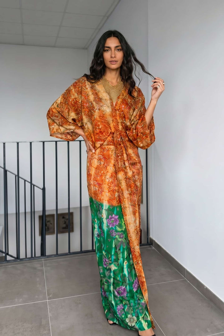 V-Neck Printed Patchwork Slit Streamer Design Maxi Dress
