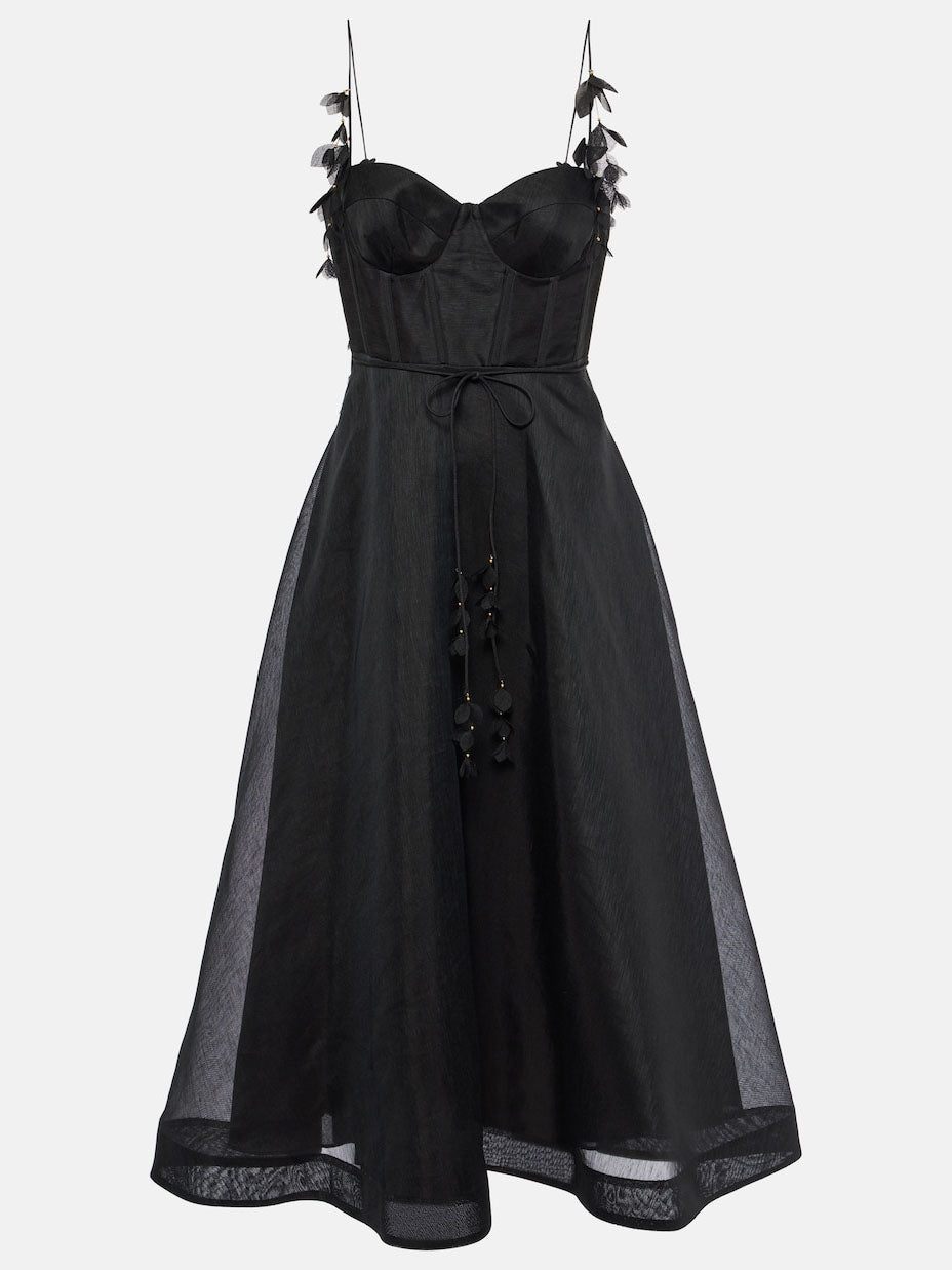 Robe mi-longue à pétales élégante et sophistiquée