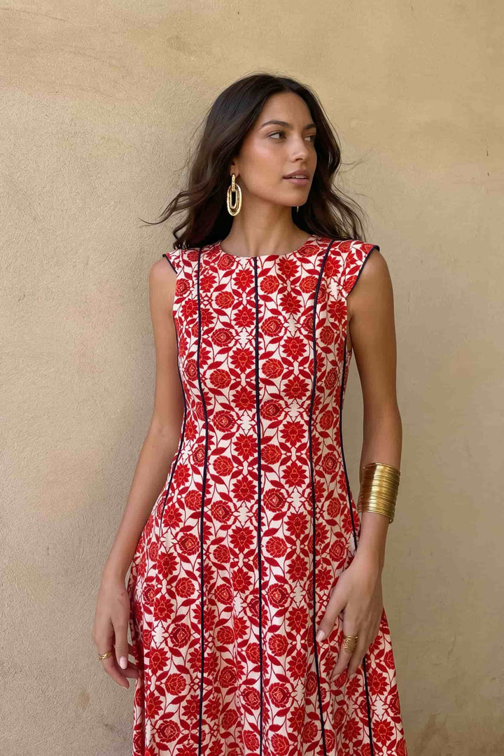 Fly-Sleeve Color Contrast Printed Maxi Dress