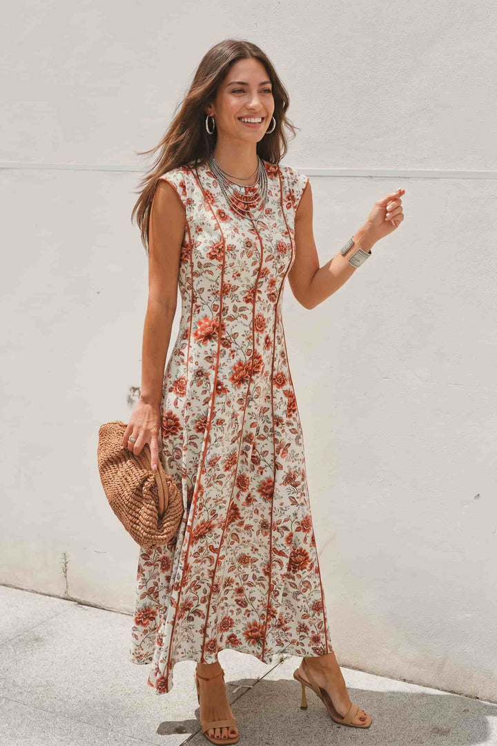 Fly-Sleeve Color Contrast Printed Maxi Dress