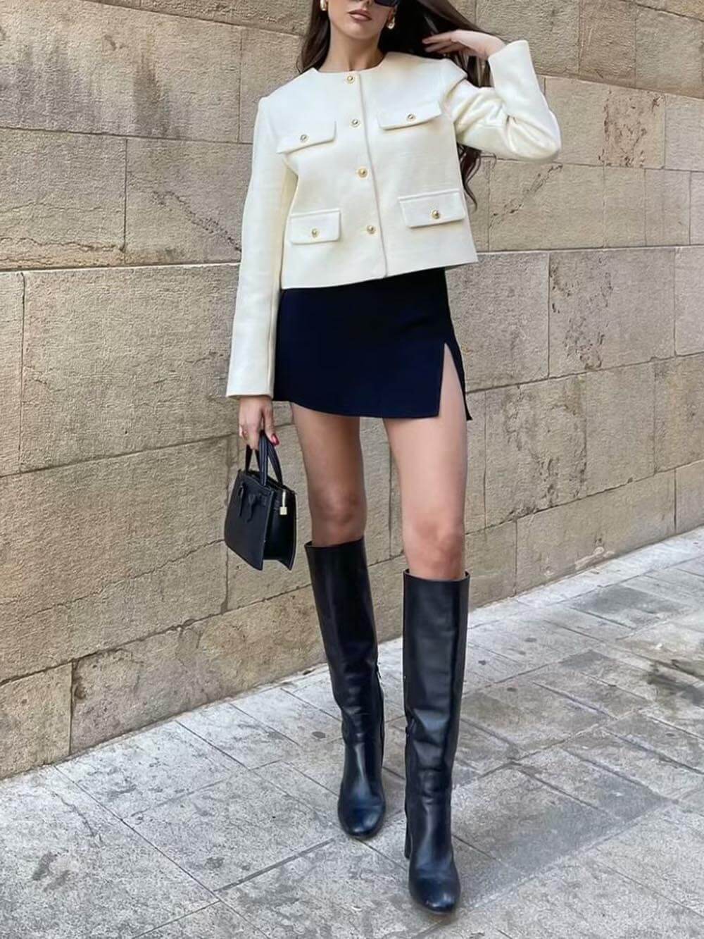 Krátká bunda s knoflíkem ve stylu Chanel