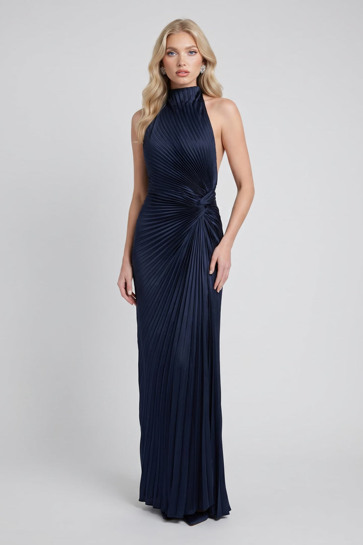 Halter-Neck Pleated Design Maxi Dress