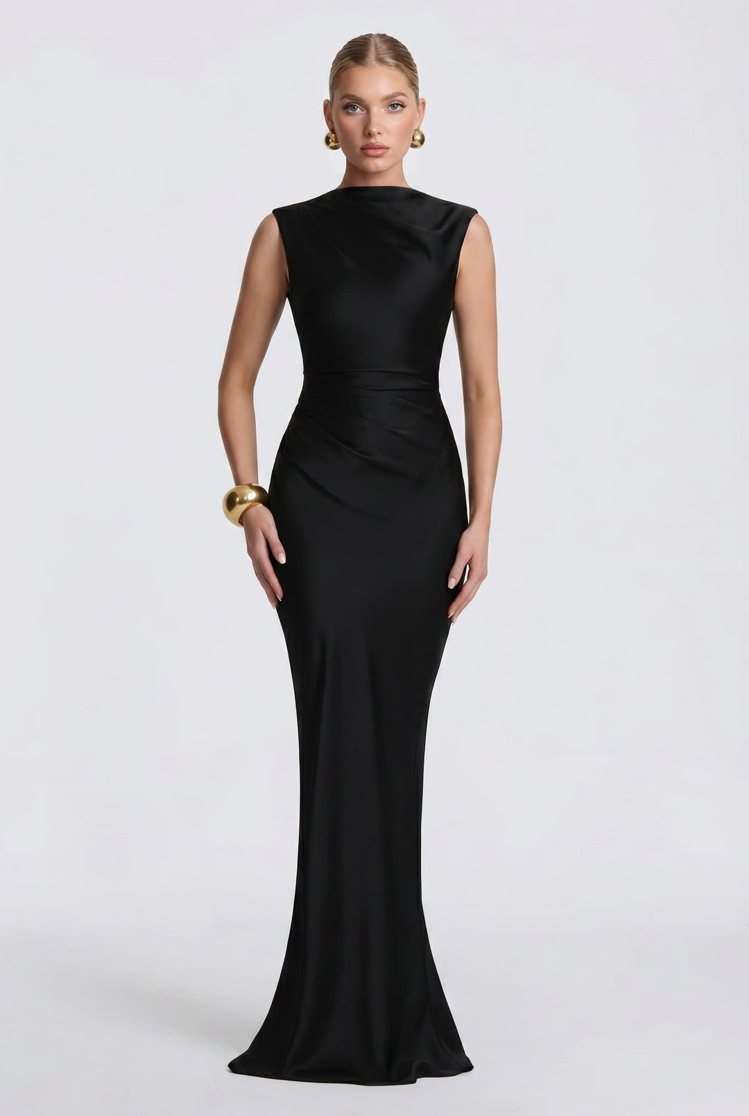 Backless Design Pleated Maxi Dress
