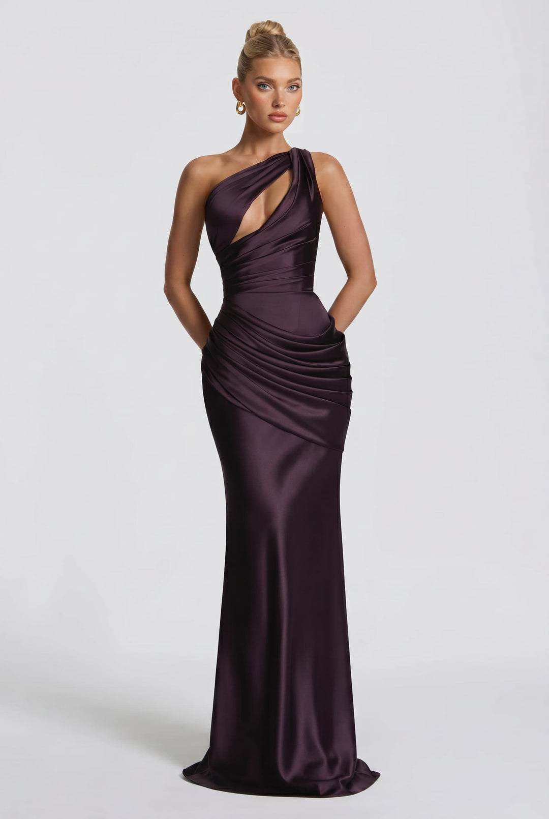 Hollow Design Pleated Maxi Dress