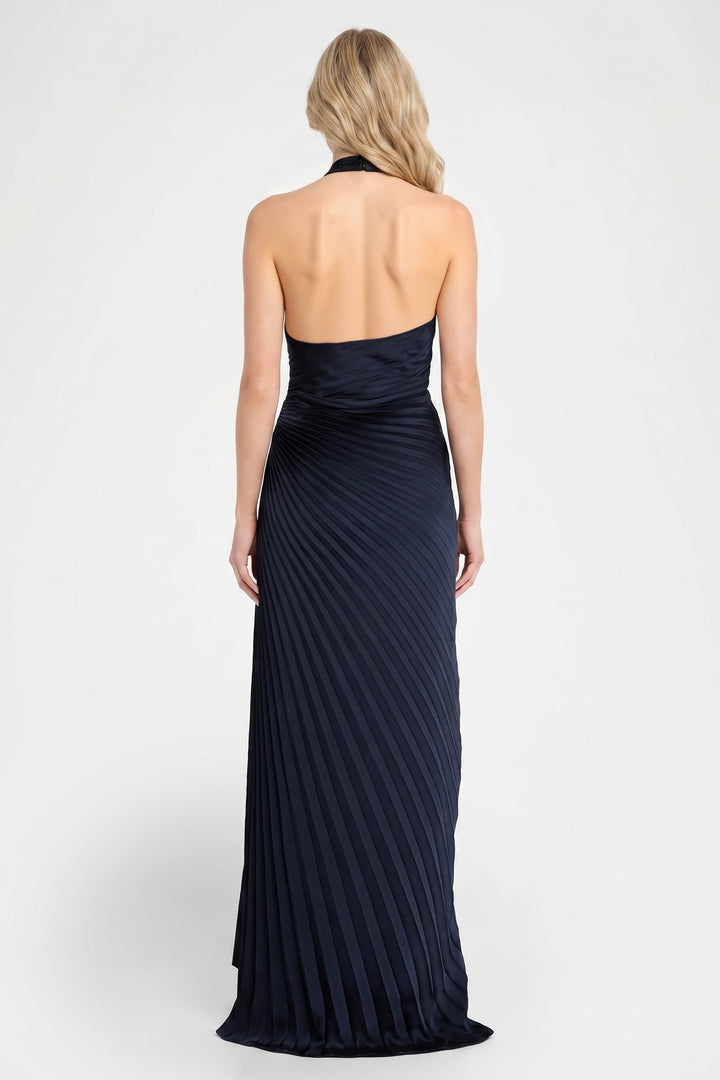 Halter-Neck Pleated Design Maxi Dress