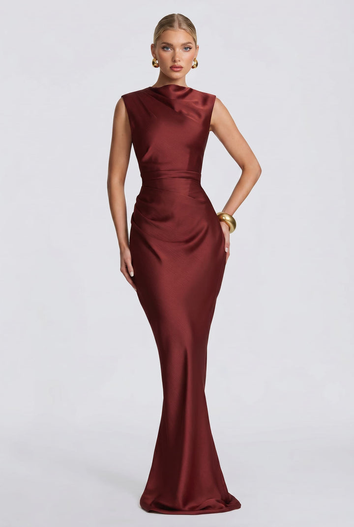 Backless Design Pleated Maxi Dress