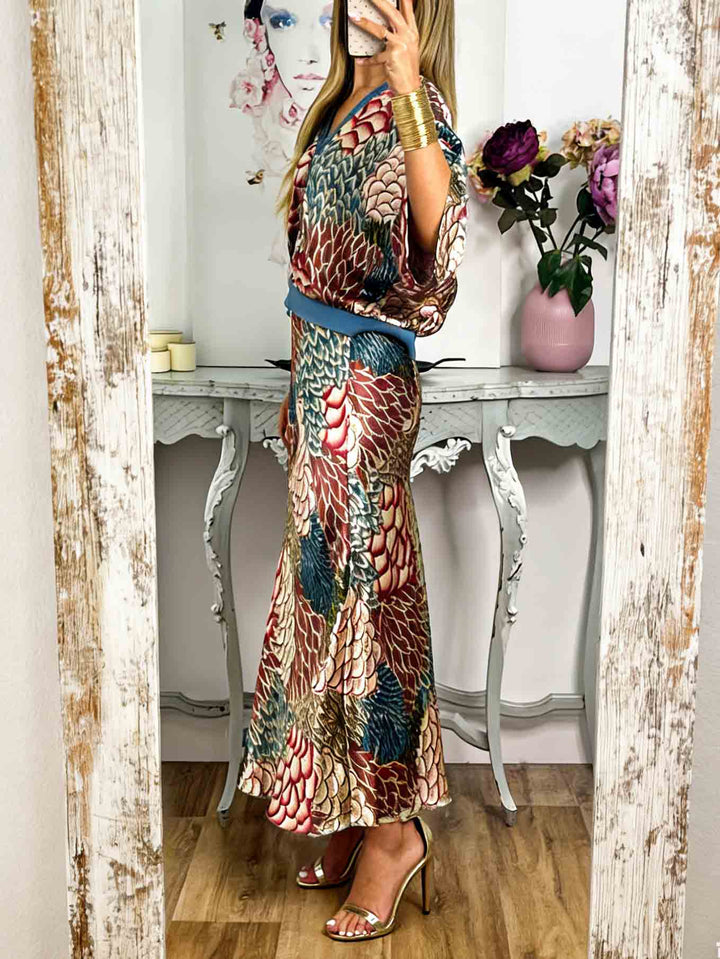 Retro Scale Print Satin Printed Batwing Sleeve Top