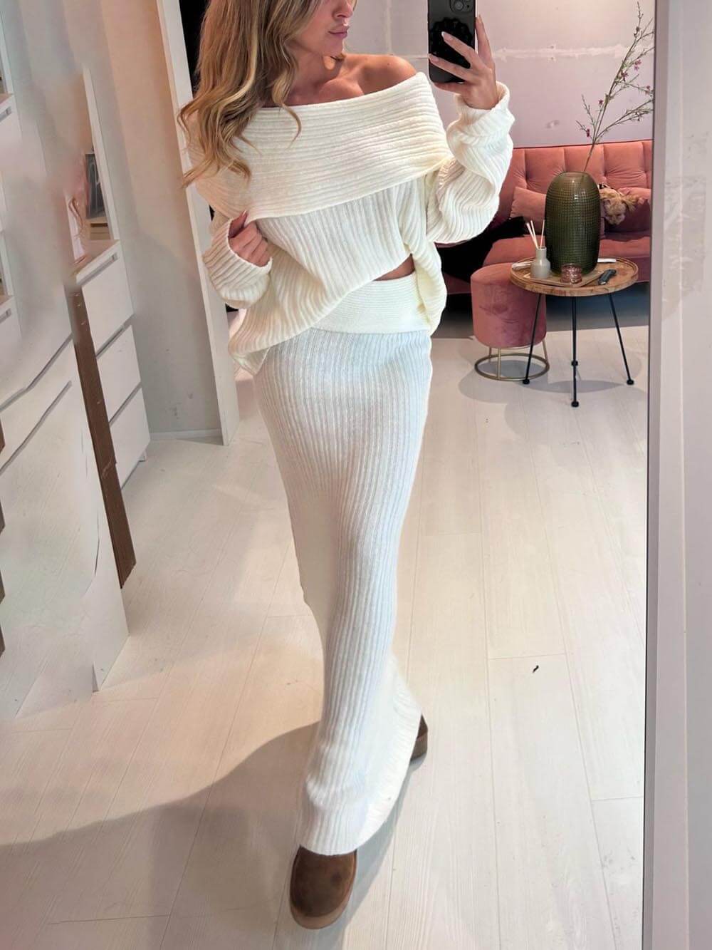Set de pulover cu mânecă lungă și fustă maxi elastică, cu umăr dezactivat