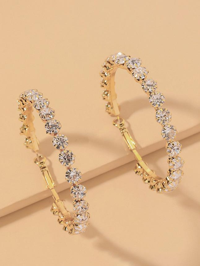 Übertriebene Diamant-Silbernadel-Ohrringe mit großem Kreis